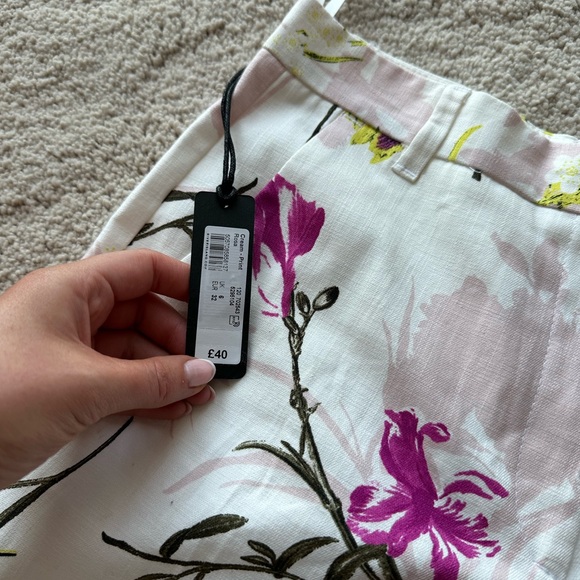 Brand New River Island Patterned Trousers - Size 6 - Picture 3 of 5